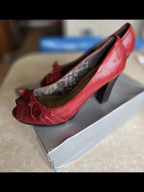 Report Red Peep-Toe Heels with Bow Accent